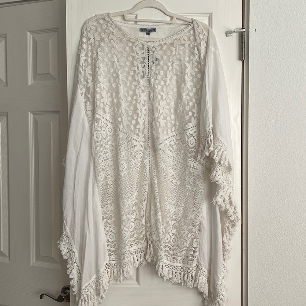 Really beautiful coverup NWT
